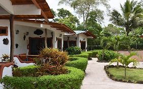 Piedras Blancas Lodge